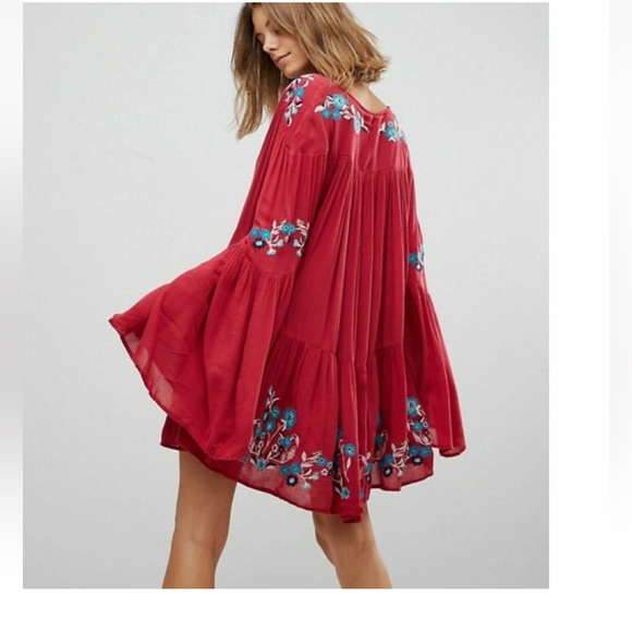 Free People Te Amo Floral Boho Mini Dress $148 Red Small V-neck Sheer Lined - Picture 2 of 5